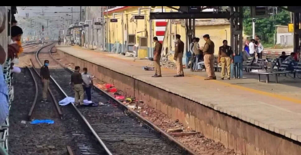 मिर्जापुर में ट्रेन हादसे में छह श्रद्धालुओं की जान गई