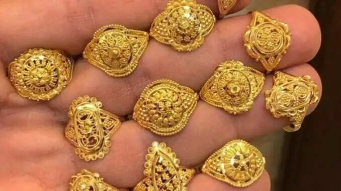 घर पर सोने के गहनों की सफाई के आसान तरीके