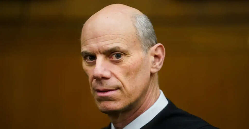 ट्रंप प्रशासन को आपराधिक अवमानना मामले से राहत मिली