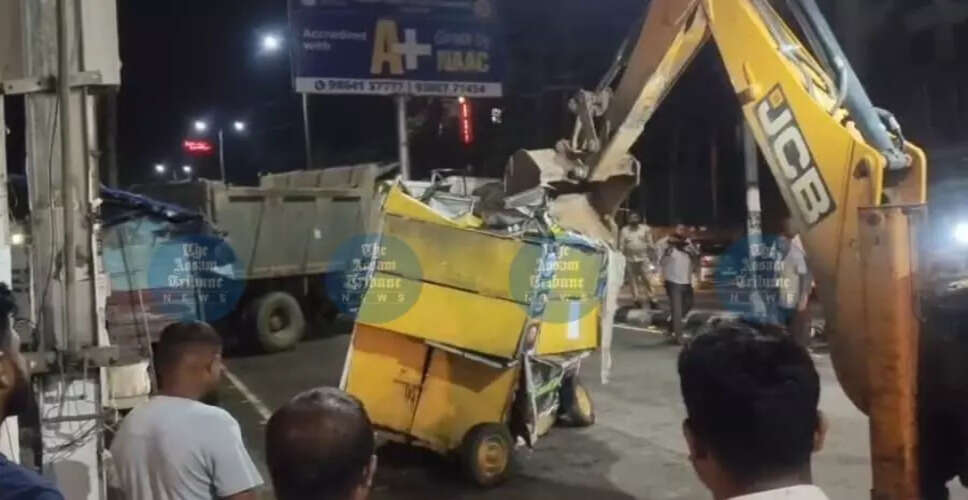 गुवाहाटी में अवैध व्यापारियों के खिलाफ कार्रवाई, स्वतंत्रता दिवस से पहले सफाई अभियान