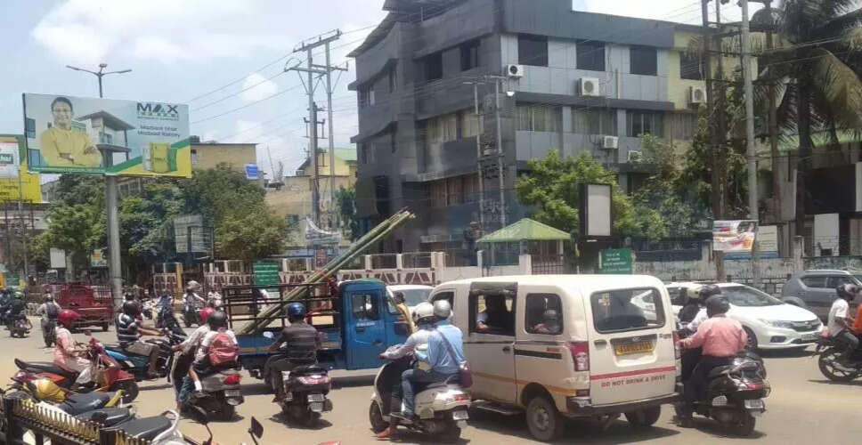 असम में सड़क दुर्घटनाओं से हुई मौतों की बढ़ती संख्या