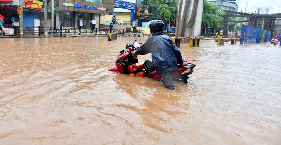 हल्द्वानी में बारिश के कारण कार नहर में गिरी, चार की मौत