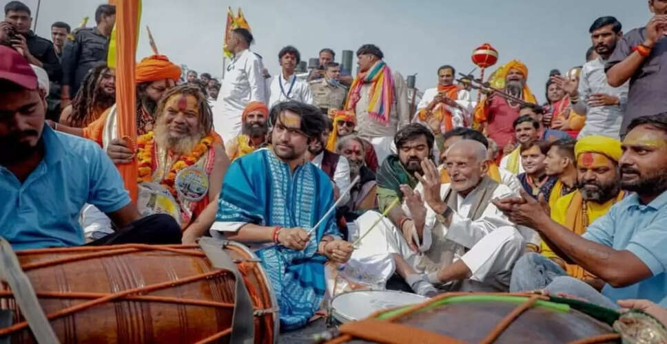 धीरेंद्र शास्त्री की सनातन हिंदू एकता पदयात्रा का 7वां दिन, ब्रजभूमि में प्रवेश की तैयारी