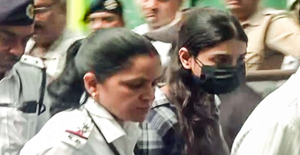 कलकत्ता उच्च न्यायालय ने इंस्टाग्राम इन्फ्लुएंसर को दी अंतरिम जमानत की अस्वीकृति
