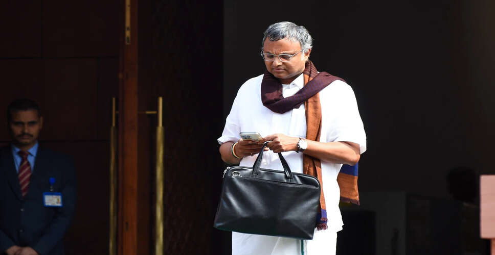 कांग्रेस सांसद ने 2026 के लिए शासन प्राथमिकताओं का प्रस्ताव रखा