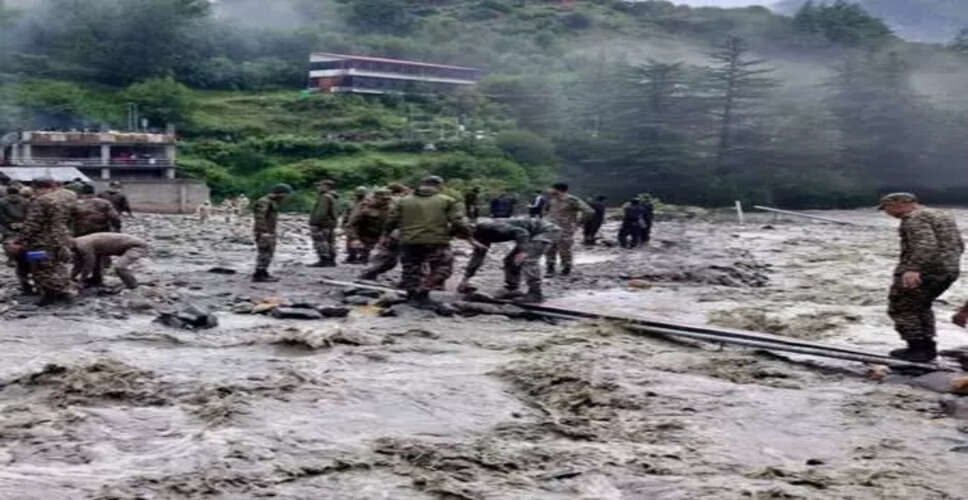 उत्तराखंड में बादल फटने से आई बाढ़: 50 से अधिक लोग लापता