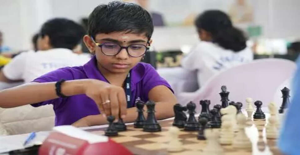 10 वर्षीय दिवी बिजेश ने शतरंज में जीती रजत पदक, बनीं प्रेरणा