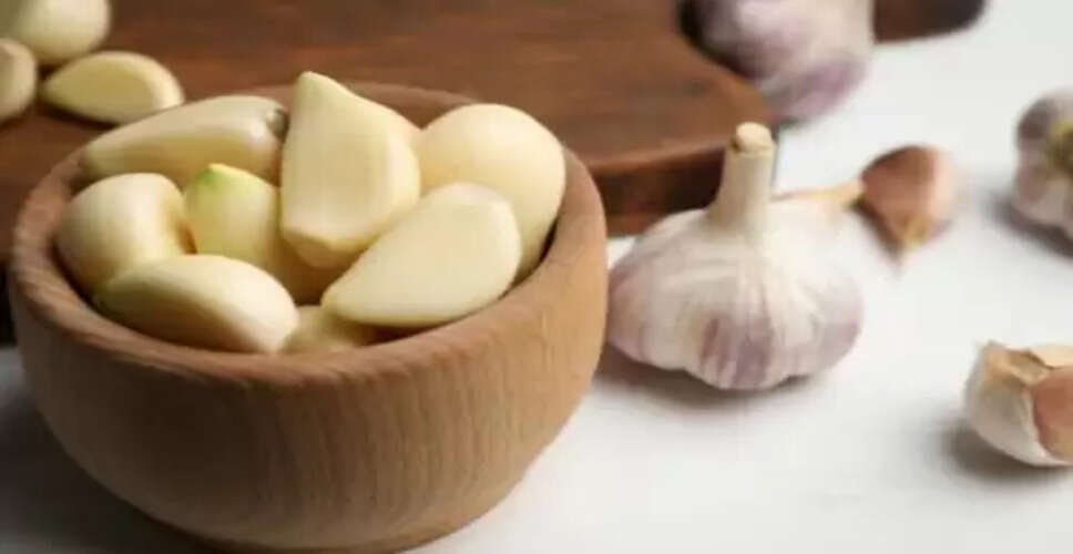 रात में तकिए के नीचे लहसुन रखने के अद्भुत लाभ