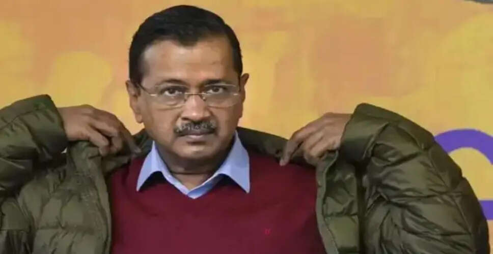 दिल्ली में आम आदमी पार्टी में बगावत, 7 विधायकों ने छोड़ी पार्टी