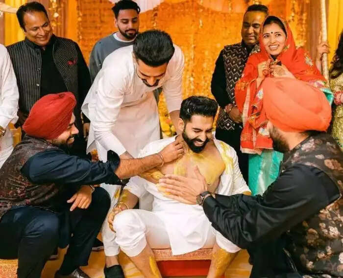 हल्दी की रस्म: शादी में इसका महत्व और वैज्ञानिक कारण