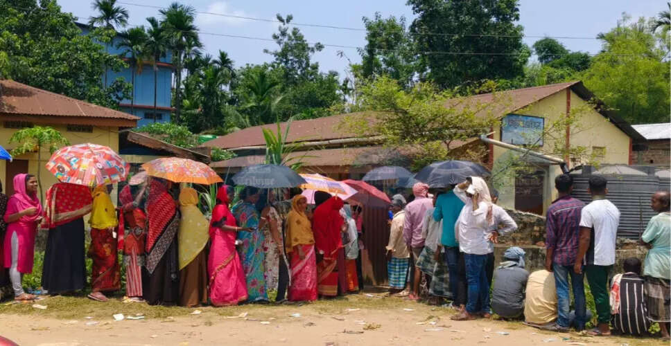 तिनसुकिया में विधानसभा चुनाव की तैयारी: उम्मीदवारों के साथ बैठक