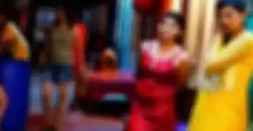 मेरठ में सेक्स रैकेट का भंडाफोड़, 7 युवतियां और 2 ग्राहक गिरफ्तार