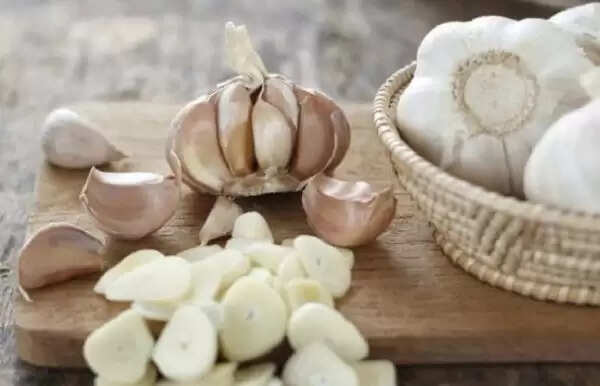 गर्भावस्था में लहसुन के सेवन के फायदे और सावधानियाँ
