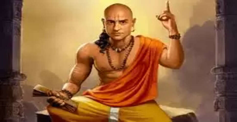 आचार्य चाणक्य की नीतियाँ: जीवन को सफल बनाने के 9 महत्वपूर्ण सुझाव