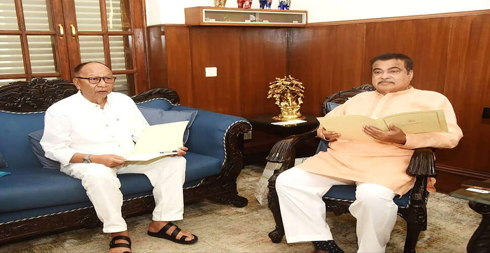 मणिपुर के मुख्यमंत्री ने केंद्रीय मंत्री से की महत्वपूर्ण परियोजनाओं पर चर्चा