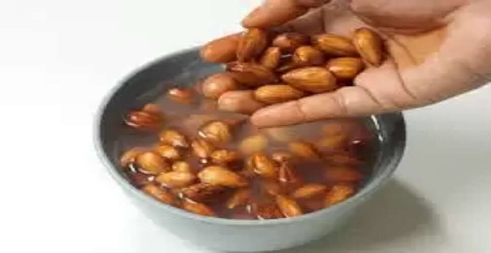 भीगे बादाम के अद्भुत स्वास्थ्य लाभ: जानें कैसे करें सेवन