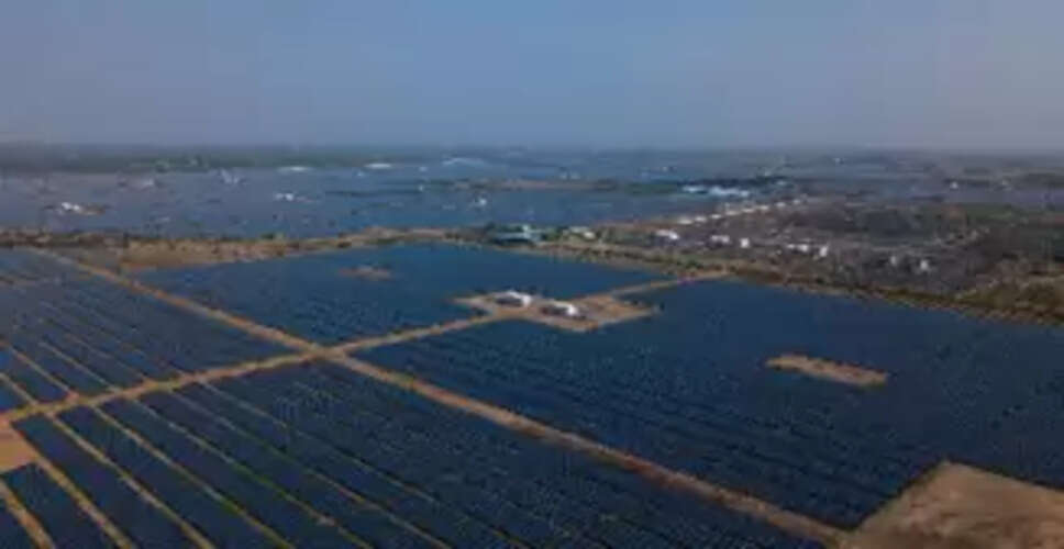अडानी ग्रीन एनर्जी ने 15,000 मेगावाट की क्षमता पार की, भारत में सबसे बड़ी उपलब्धि