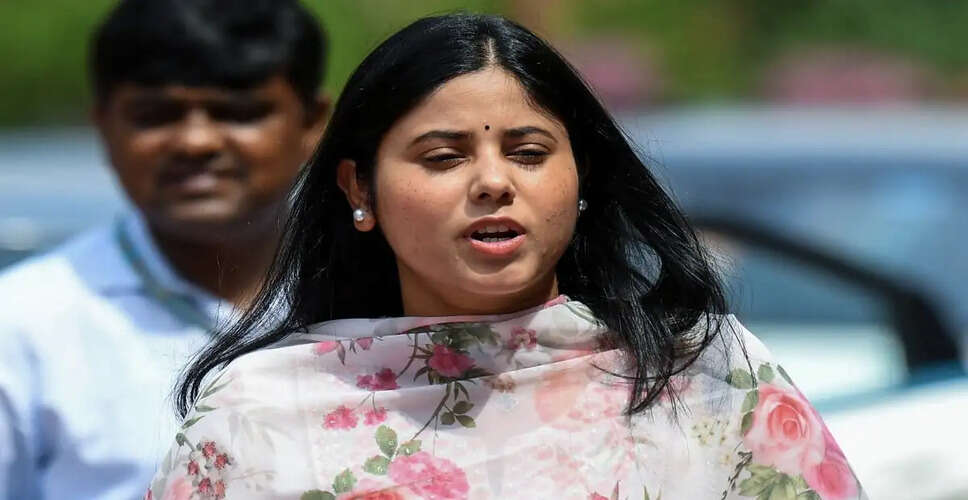 समाजवादी पार्टी की सांसद प्रिया सरोज ने साइबर अपराध के खिलाफ शिकायत दर्ज कराई