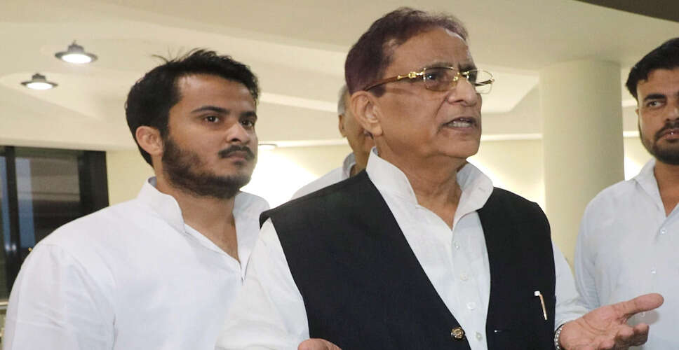 आज़म खान और उनके बेटे को दोहरे पैन कार्ड मामले में मिली सजा