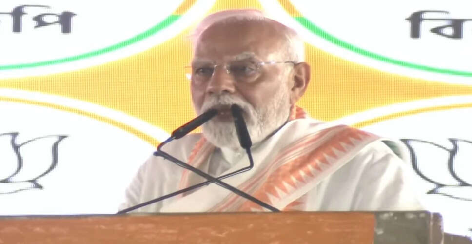प्रधानमंत्री मोदी ने पश्चिम बंगाल में विकास की नई दिशा का किया आह्वान