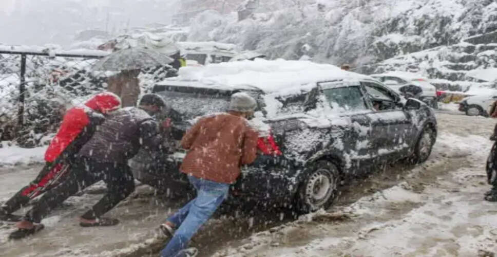 हिमाचल प्रदेश में अप्रैल में लौटी सर्दी, मौसम विभाग ने जारी किया अलर्ट