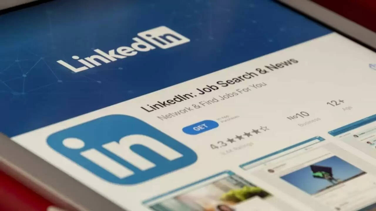 LinkedIn पर डेटा का उपयोग: जानें कैसे करें सुरक्षा