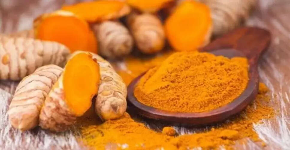 हल्दी के अत्यधिक सेवन के दुष्प्रभाव: जानें क्या हो सकता है नुकसान