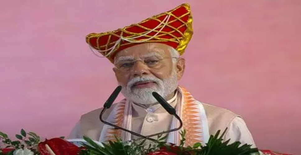 प्रधानमंत्री मोदी ने भोपाल में तीन महत्वपूर्ण परिवहन परियोजनाओं का उद्घाटन किया