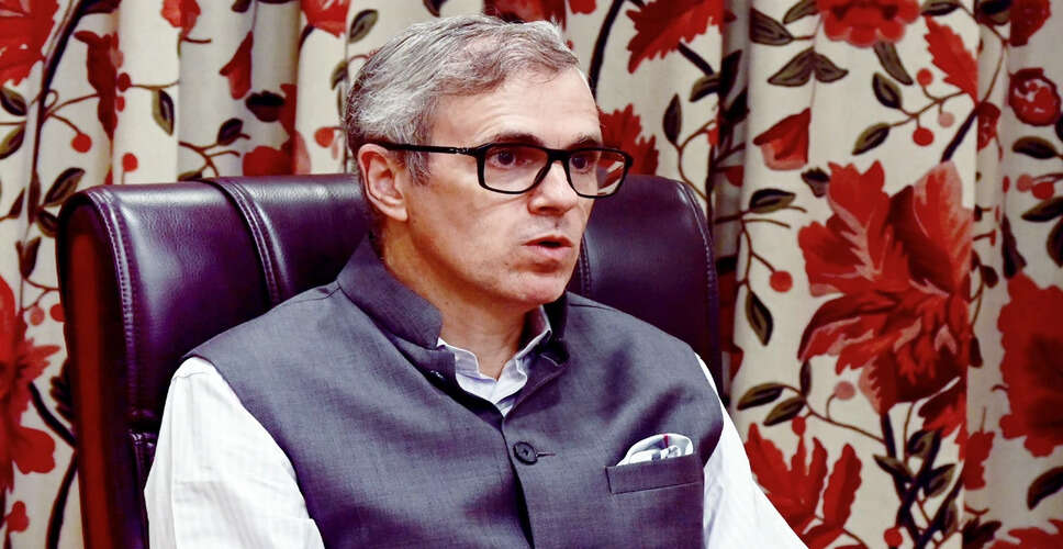 जम्मू-कश्मीर में भारी बारिश से तबाही, मुख्यमंत्री ने स्थिति का लिया जायजा