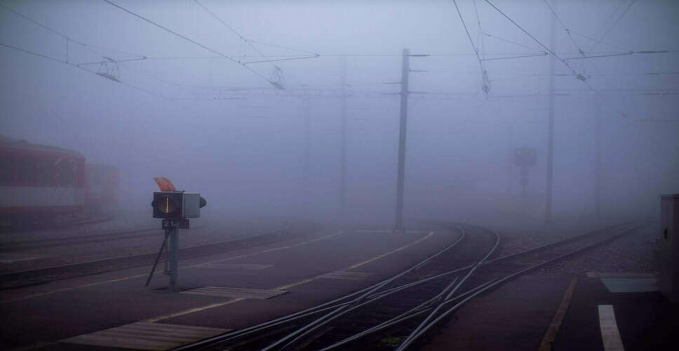 पूर्वोत्तर रेलवे ने कोहरे के मौसम में सुरक्षित ट्रेन संचालन के लिए उठाए कदम