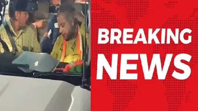 केरल में कांग्रेस सांसद शशि थरूर की कार पर हमला, पुलिस ने दर्ज की FIR