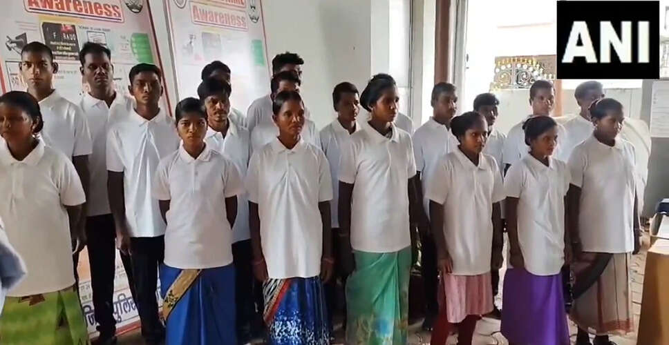 छत्तीसगढ़ में 22 माओवादी आत्मसमर्पण, 37.5 लाख रुपये का इनाम