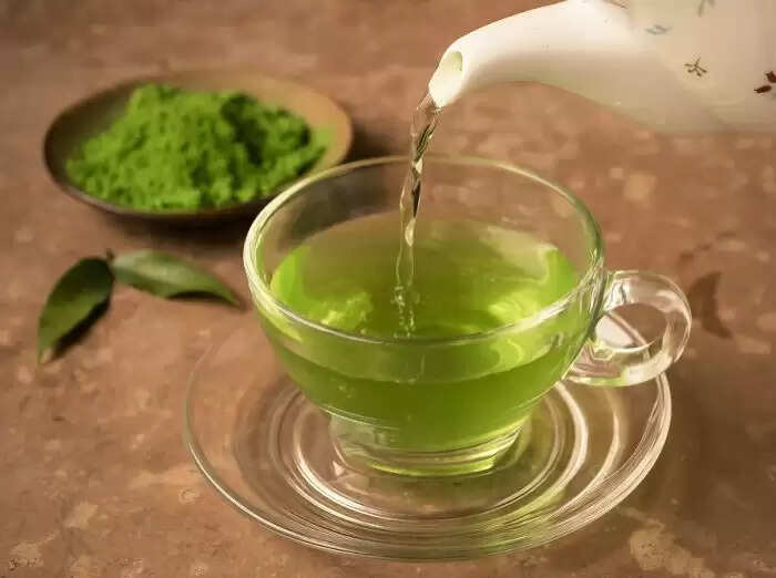 स्वास्थ्य के लिए फायदेमंद 5 कड़वी चीजें जो आपकी डाइट में होनी चाहिए