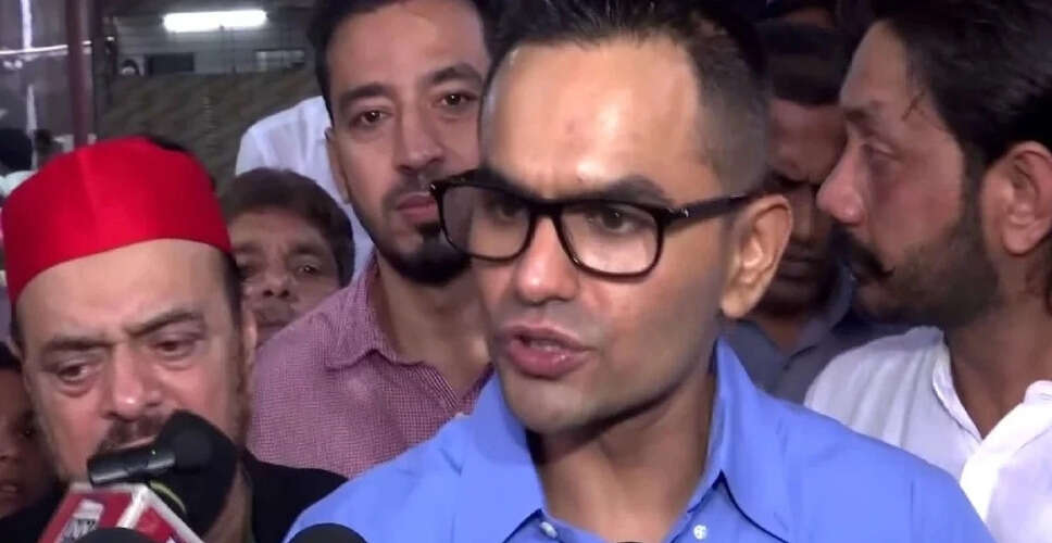 समीर वानखेड़े ने "द बैड्स ऑफ़ बॉलीवुड" के खिलाफ 2 करोड़ रुपये का मानहानि मुकदमा दायर किया