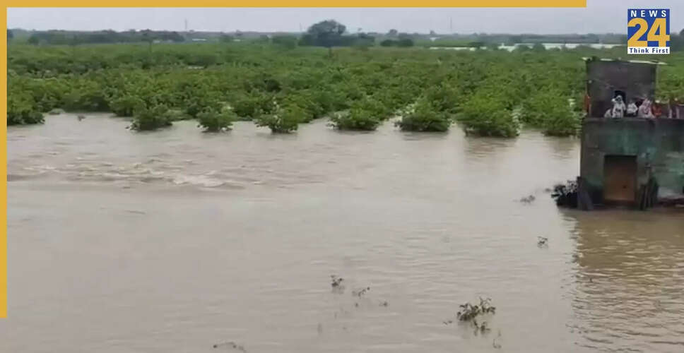 राजस्थान में भारी बारिश से बाढ़ की स्थिति, दो महिलाओं की मौत