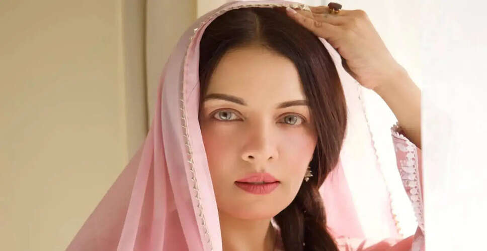 सेलिना जेटली ने पति के खिलाफ कानूनी नोटिस का जवाब दिया