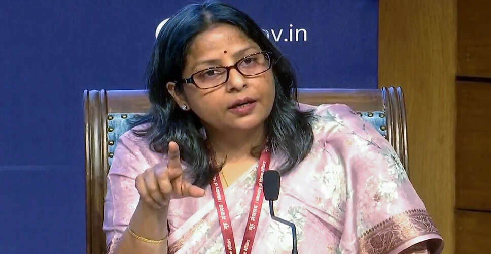 भारत में कच्चे तेल की आपूर्ति स्थिर, मंत्रालय ने दी जानकारी