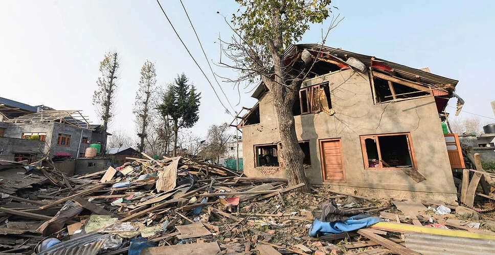 पुलवामा में आतंकवाद के खिलाफ निर्णायक कार्रवाई: डॉक्टर उमर का घर ध्वस्त