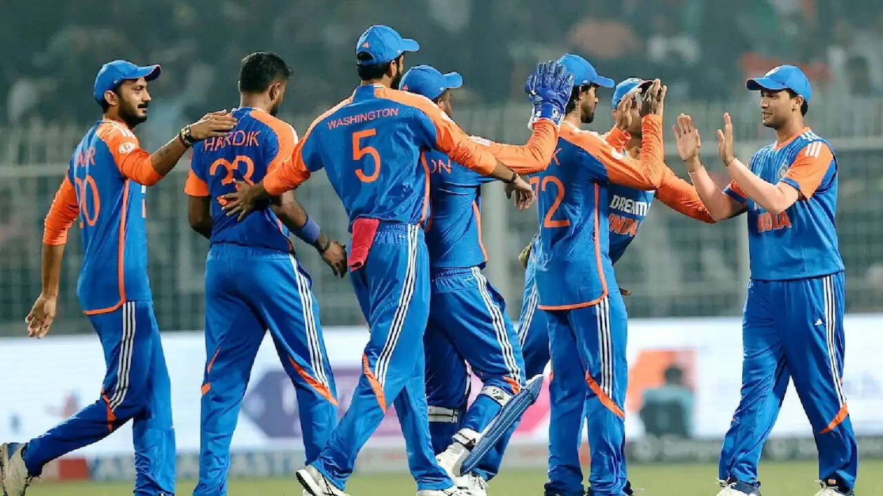 एशिया कप 2025: UAE के खिलाफ कमजोर प्लेइंग इलेवन उतारने की योजना में कोच Gambhir
