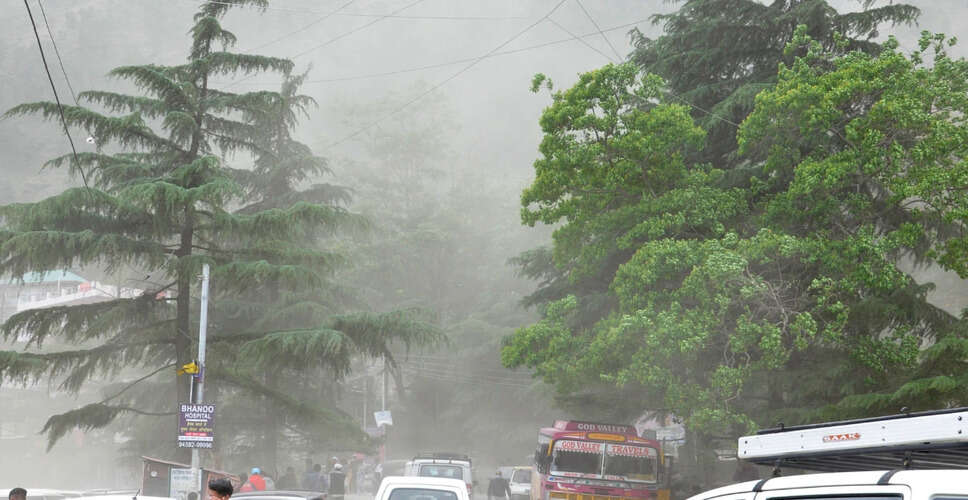 दिल्ली में बारिश और आंधी का पूर्वानुमान, येलो अलर्ट जारी