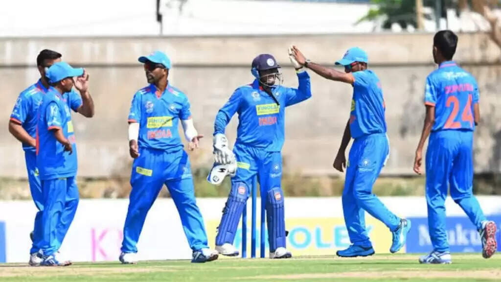 टीम इंडिया ने इंग्लैंड दौरे के लिए 10 टी20 मैचों का ऐलान किया, 36 वर्षीय दिग्गज रविन्द्र गोपीनाथ बने कप्तान