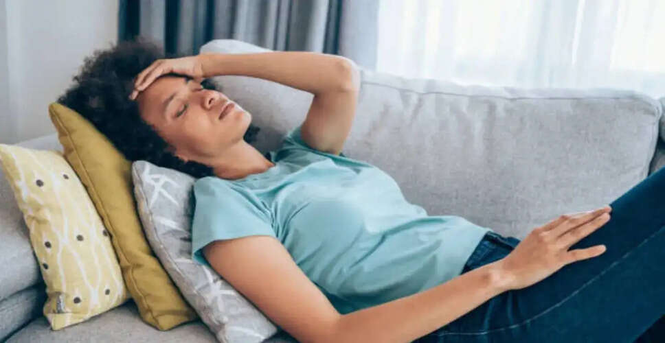 वायरल संक्रमण के बाद थकान: जानें इसके लक्षण और उपचार