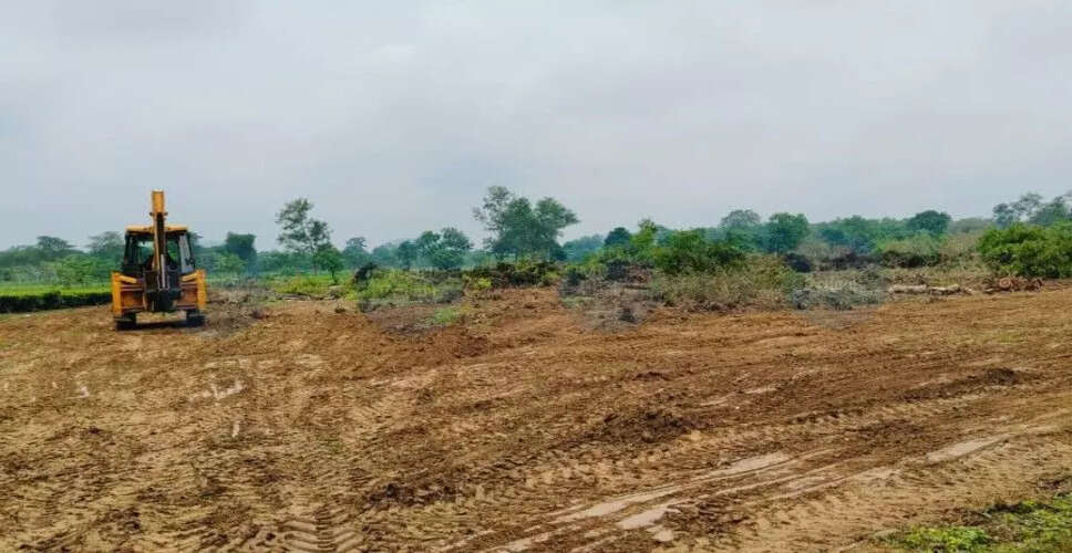 चाय बागान पर औद्योगिक गतिविधियों का खतरा, आदिवासी छात्रों ने जताई चिंता