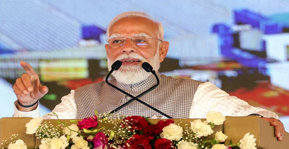 प्रधानमंत्री मोदी ने इथेनॉल मिश्रण को बताया ऊर्जा सुरक्षा का समाधान
