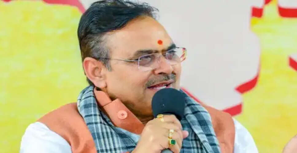 राजस्थान के मुख्यमंत्री ने पेट्रोल-डीजल पर एक्साइज ड्यूटी में कटौती का स्वागत किया