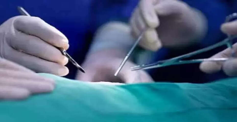 दिल्ली में 70 वर्षीय व्यक्ति के पेट से निकले 8000 से अधिक पत्थर, सर्जरी में लगा 6 घंटे का समय