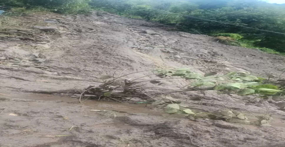 जम्मू के रामबन में बादल फटने से मची तबाही, अब तक 3 लोगों की मौत हुई, दो लापता