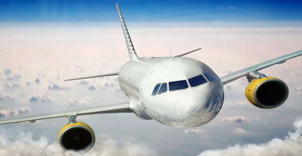 ईरान संघर्ष से जेट ईंधन की वैश्विक कमी, एयरलाइनों पर भारी दबाव