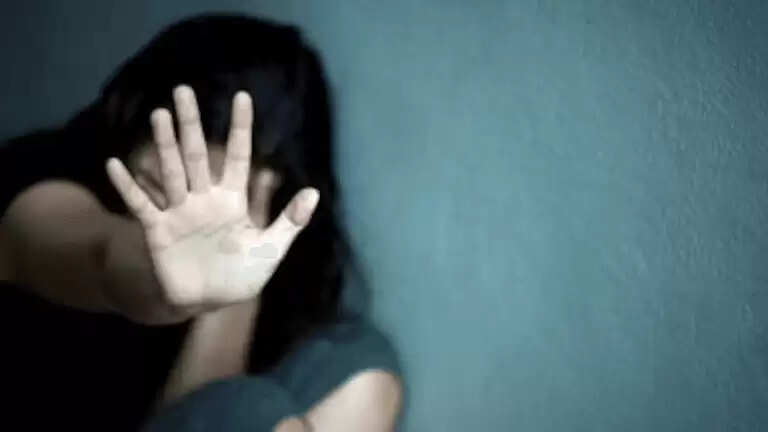 मथुरा में युवती के साथ रेप का मामला, आरोपी गिरफ्तार