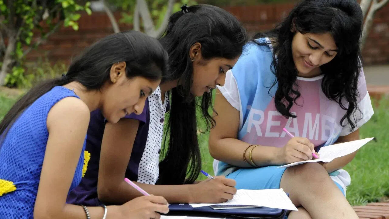 CGBSE 2025-26: बोर्ड परीक्षा फॉर्म भरने की प्रक्रिया शुरू